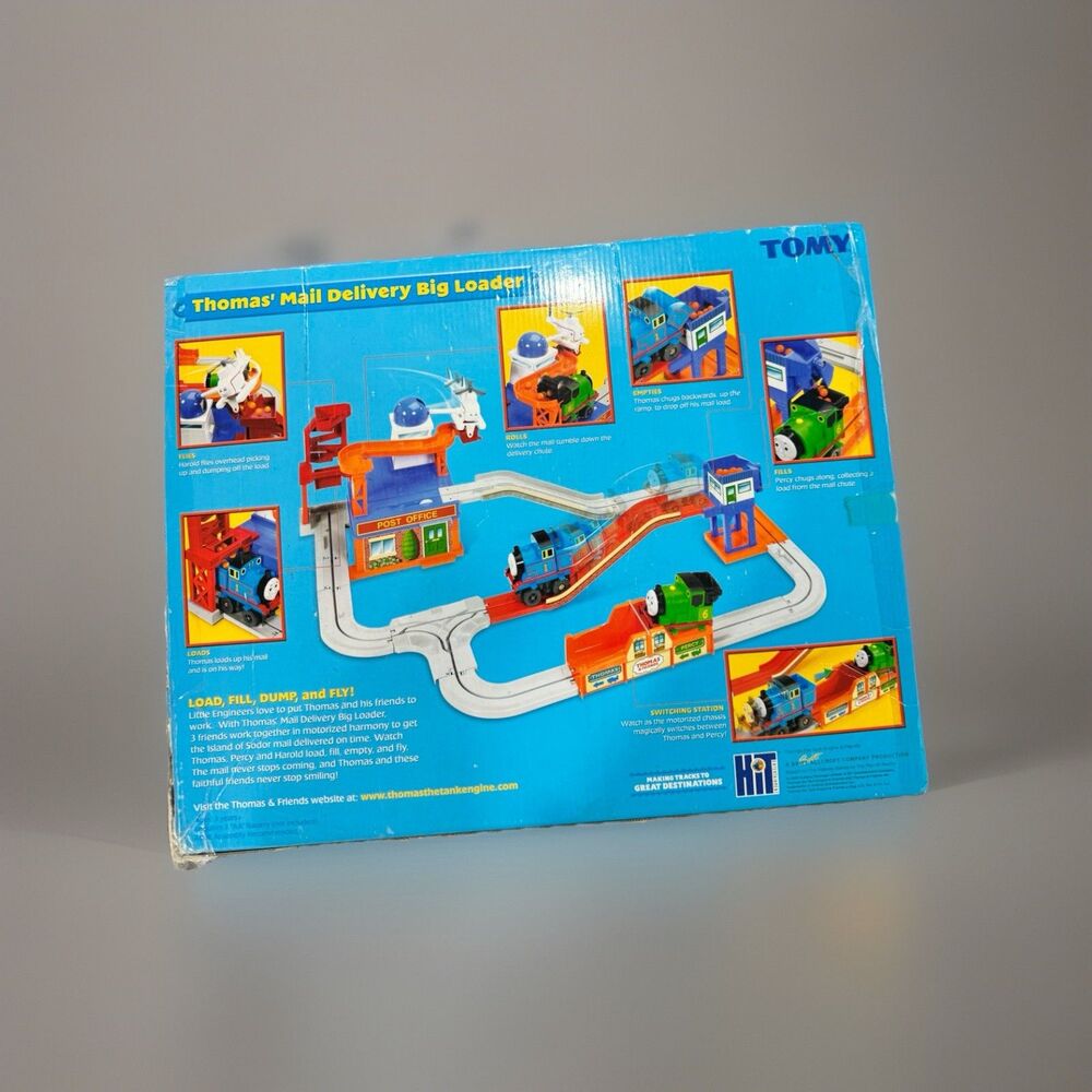Vintage 2000s TOMY Thomas & Friends Mail Delivery Big Loader Complete Train Set - Picture 2 of 5